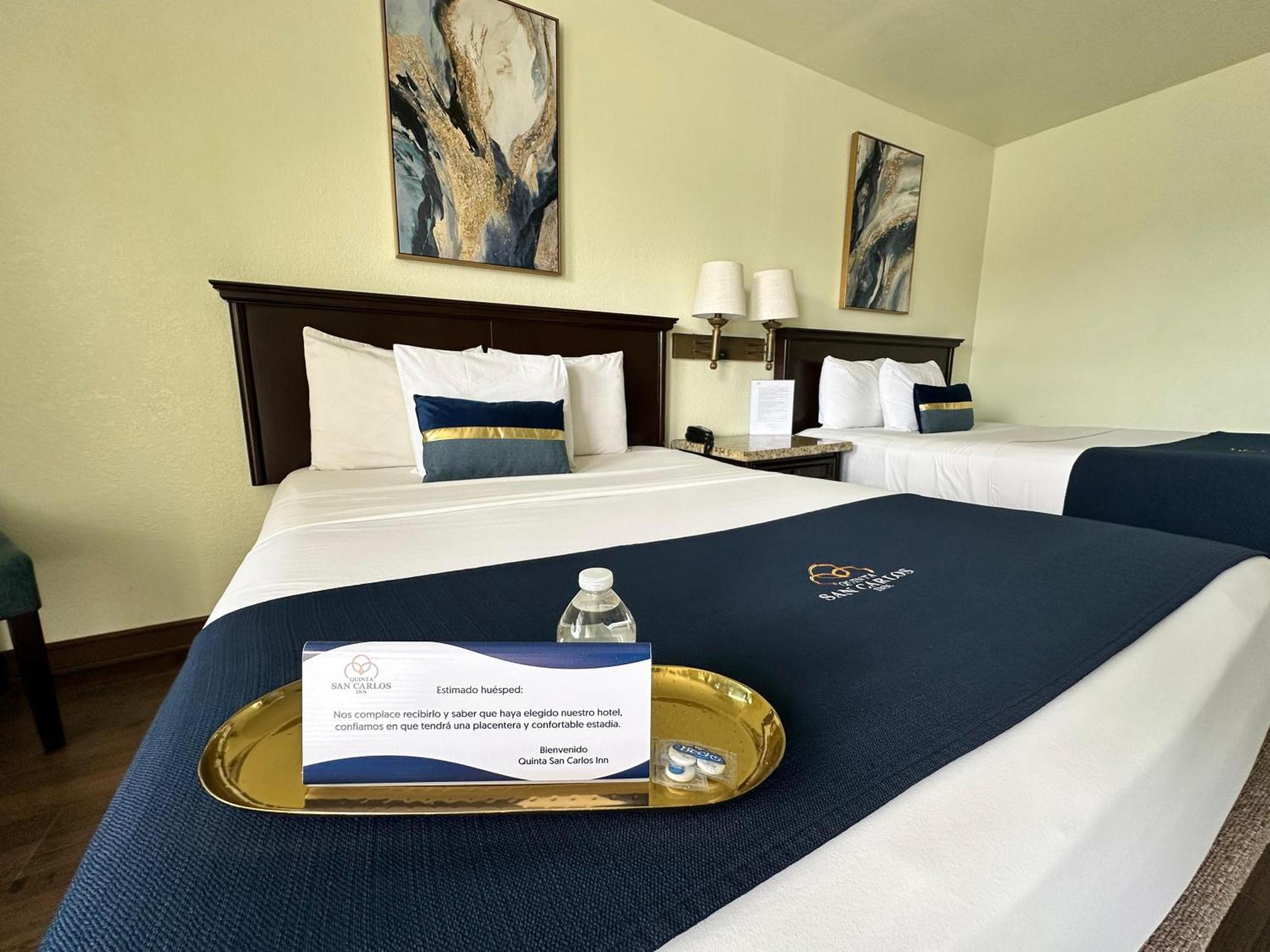 Hotel Quinta San Carlos Inn Manuel Valdez Exteriör bild